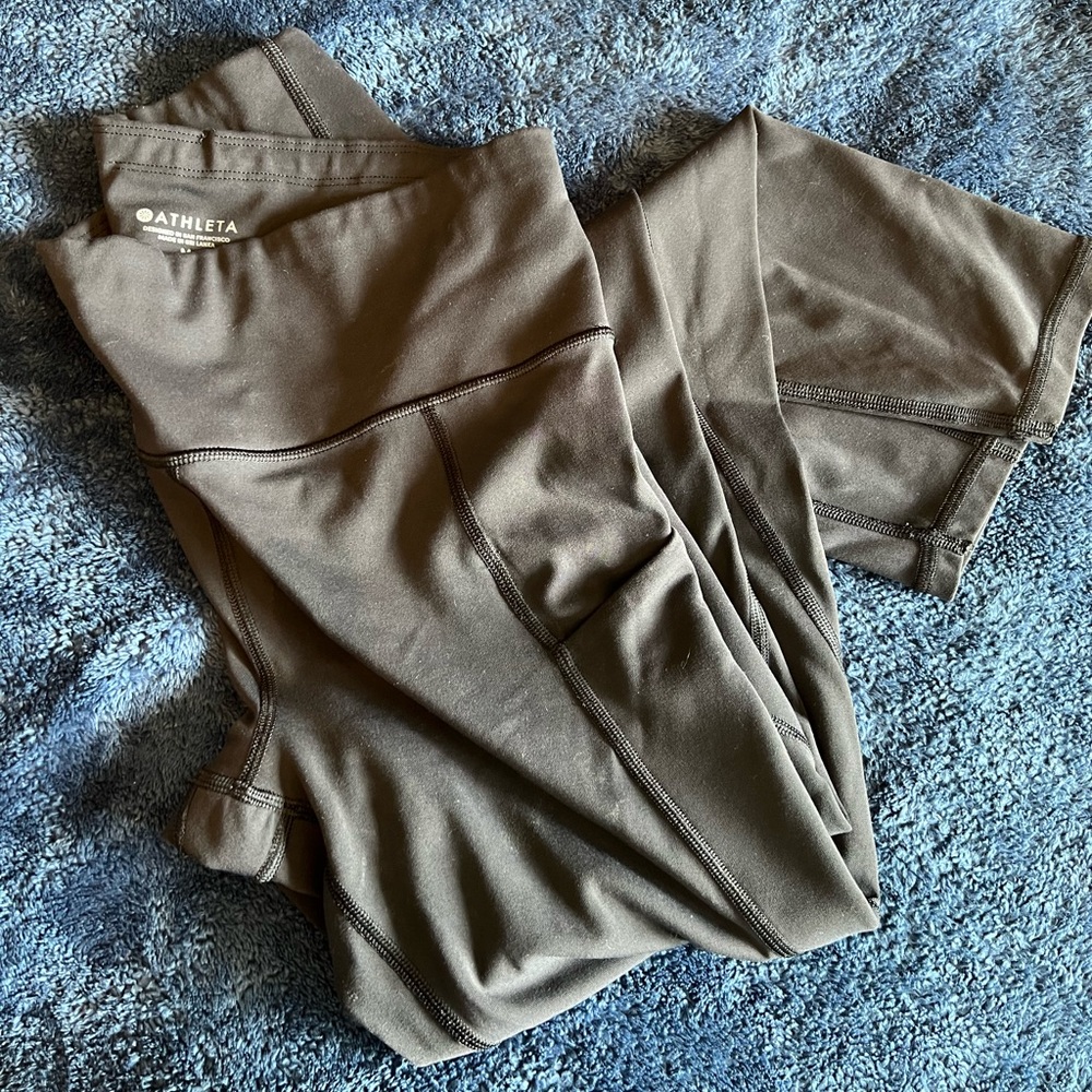 Athleta women’s leggings - size Med